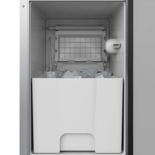 EdgeStar 15 in. 50 lb. Built-In Outdoor Ice Maker in