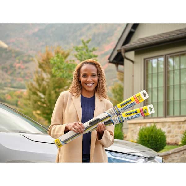 Rain-X 18 in. Latitude 2-in-1 Water Repellency Wiper Blade 5079275