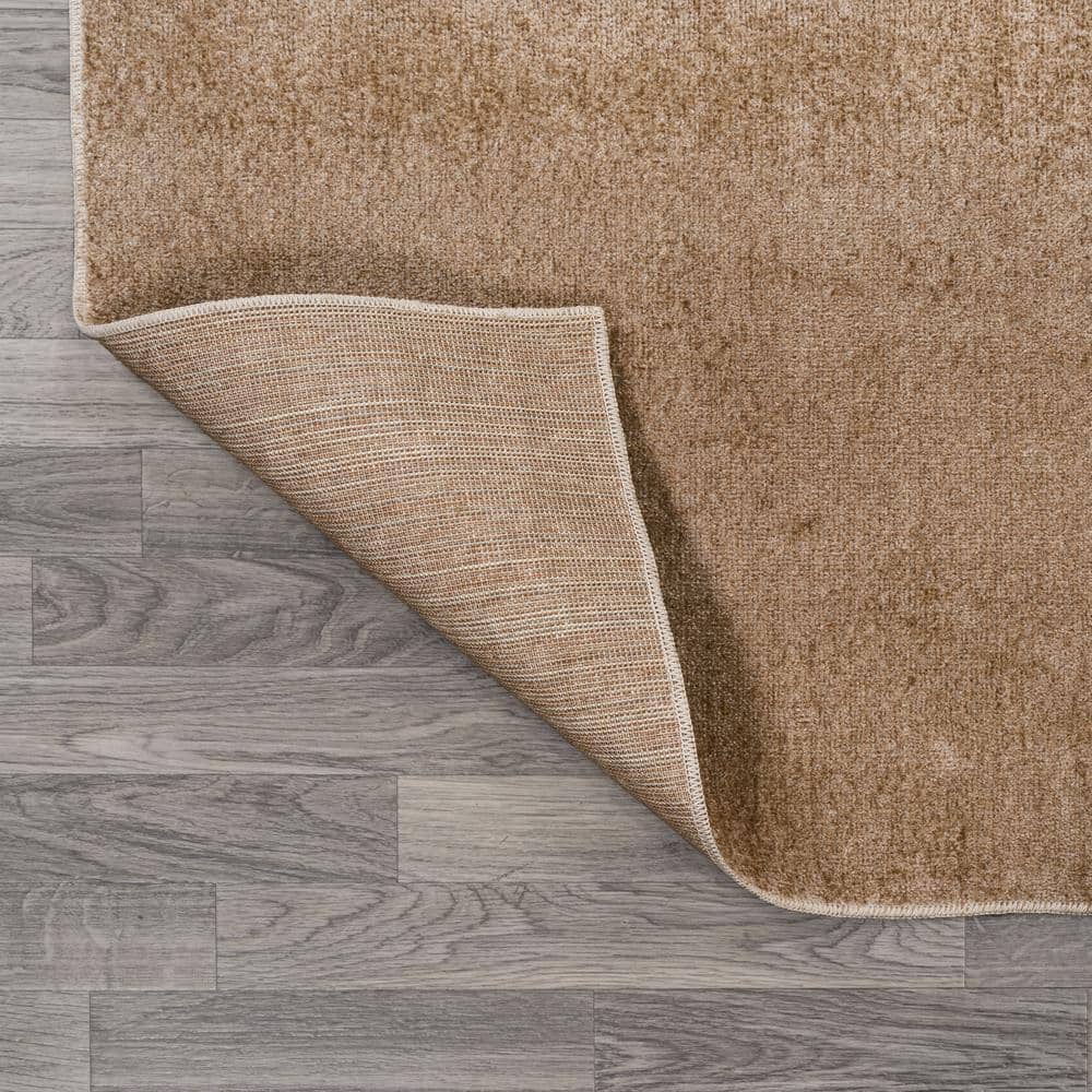 Brown Synthetic 4' x 6' Washable Reversible Area Rug