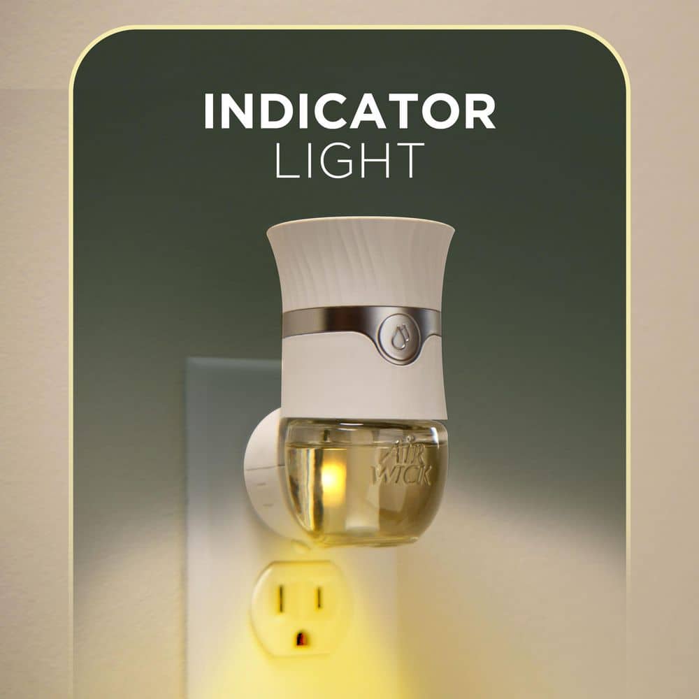 https://images.thdstatic.com/productImages/ba18b379-df4b-4960-a6ce-f49dcdf56cc2/svn/air-wick-plug-in-air-fresheners-62338-3379-40_1000.jpg