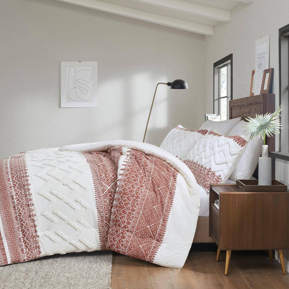Auburn King Cotton Comforter Set with Chenille Tufting