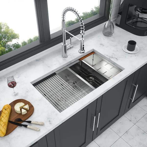 Staykiwi 33 in. Undermount Double Bowl(60/40) 16-Gauge Brushed Nickel Stainless Steel Kitchen Sink with Workstation