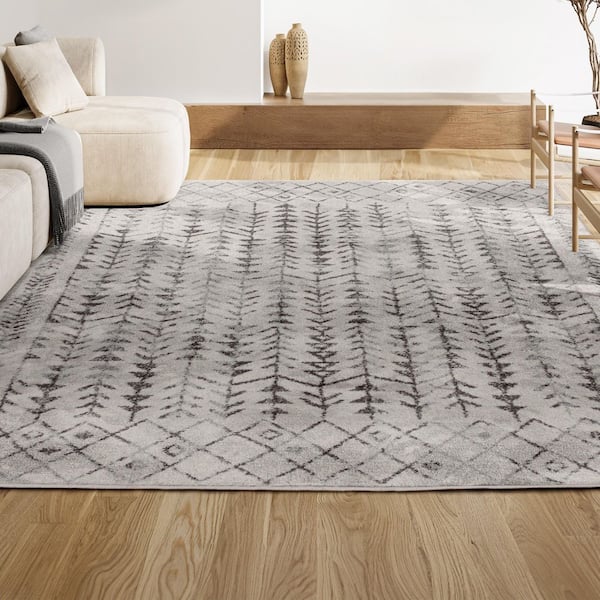 JONATHAN Y Ziri Moroccan Geometric Cream/Gray 5 ft. x 8 ft. Area