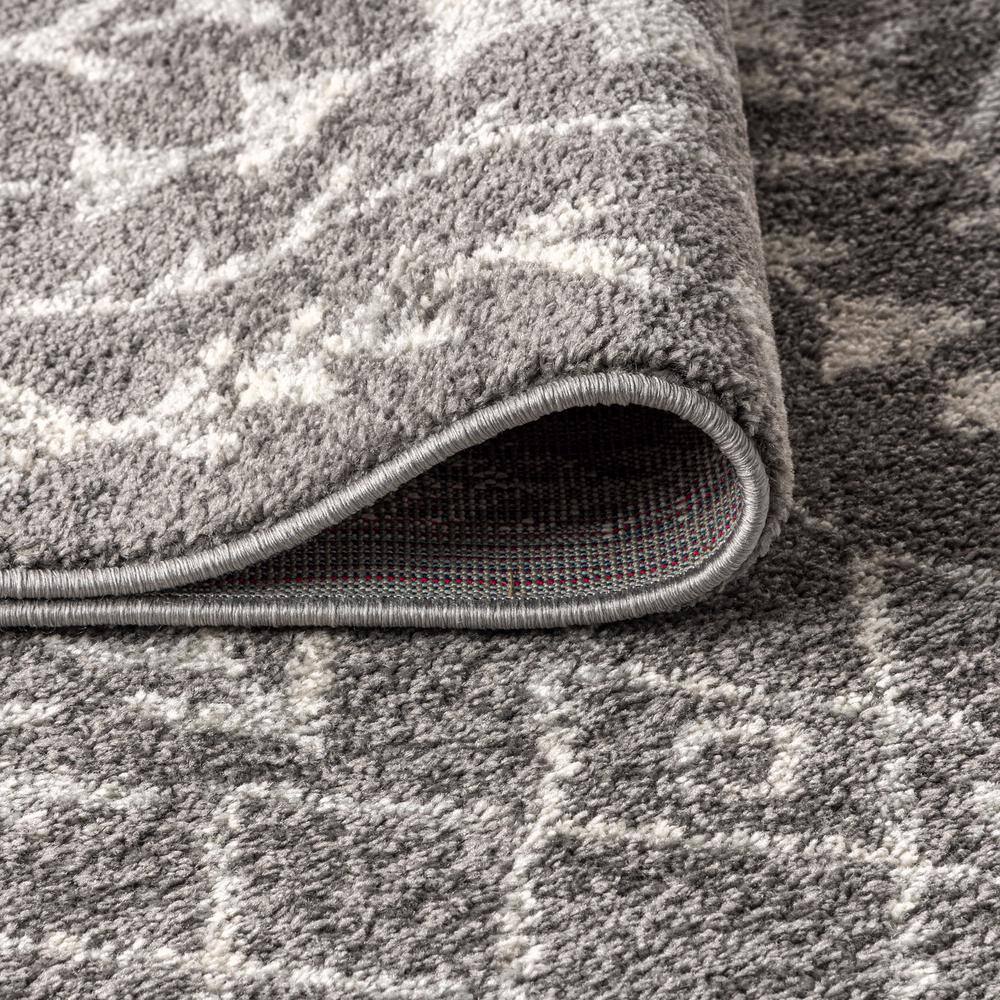 Modern Vintage-Inspired Moroccan Tribal Grey/Cream Runner Rug