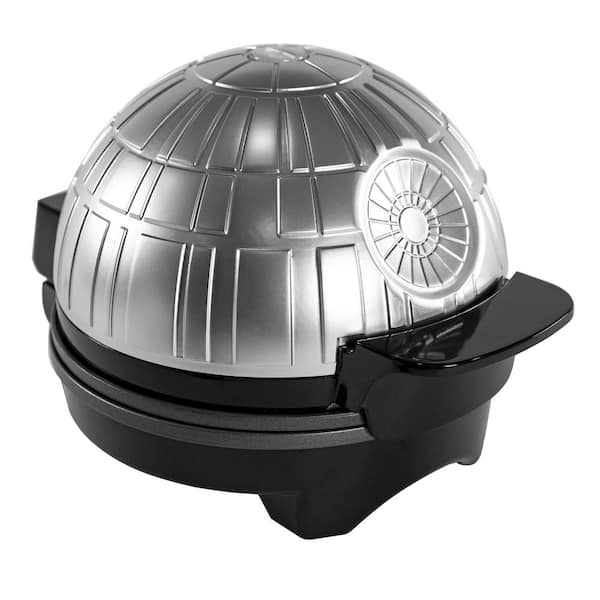 Star Wars Millennium Falcon Waffle Maker Iron