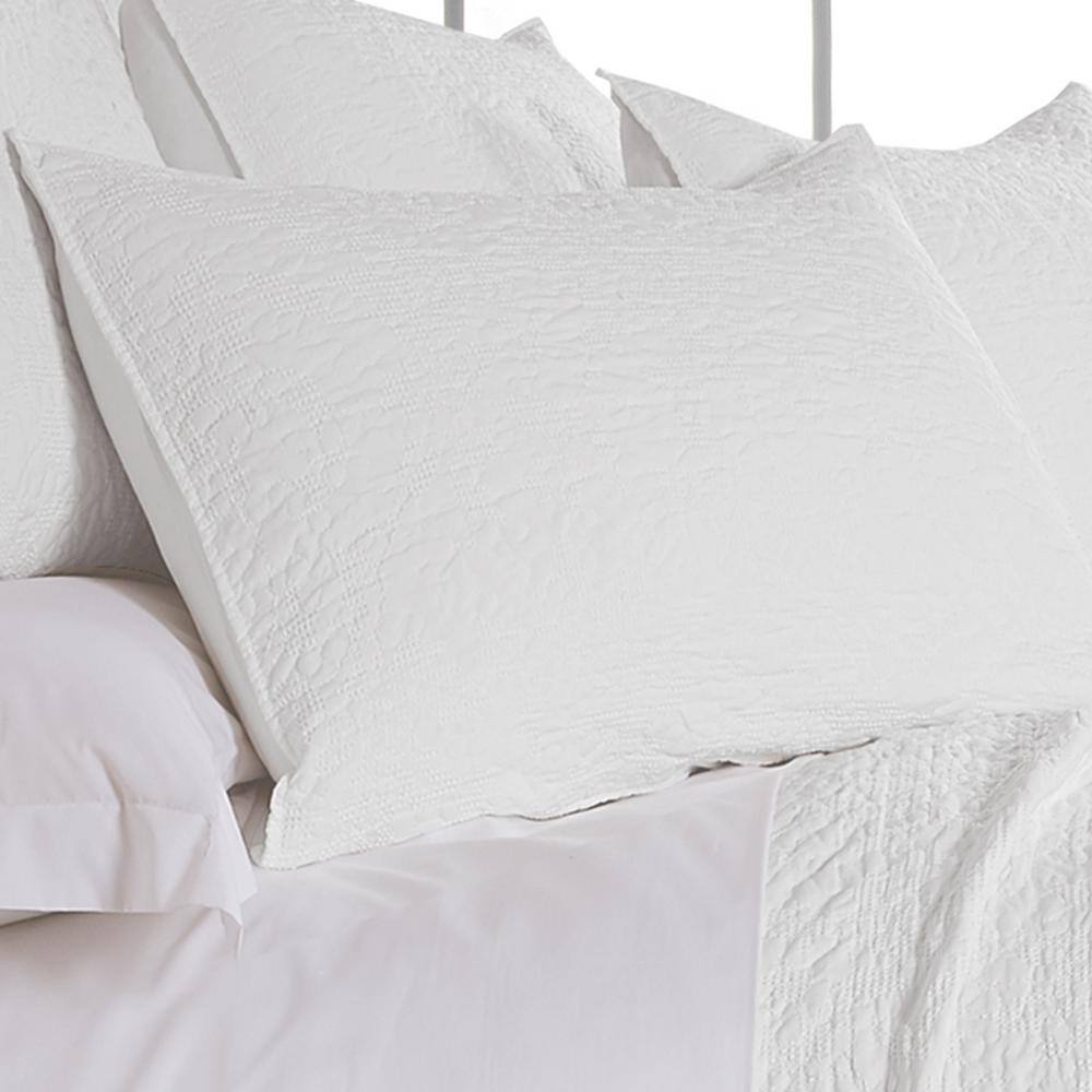 White Full Microfiber Reversible Bedspread Set with Shams
