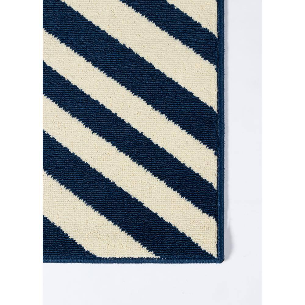 Monteverde Navy Geometric 27" Synthetic Easy-Care Area Rug