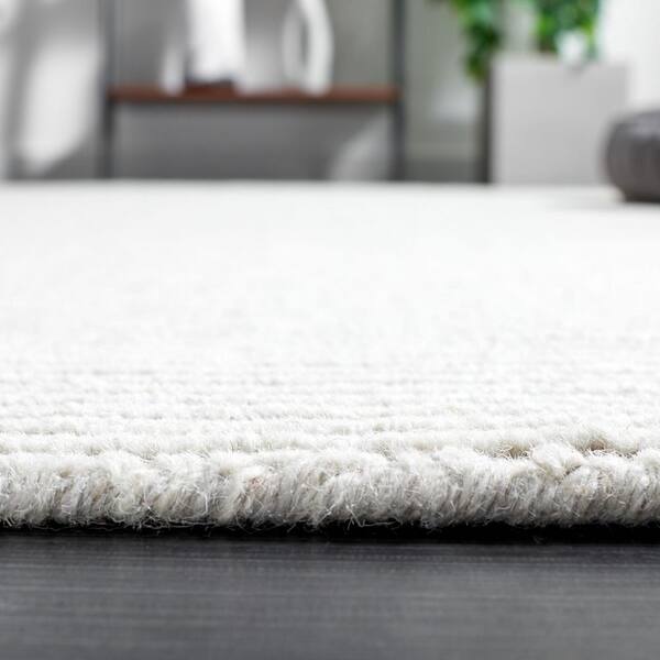 SAFAVIEH Himalaya 5 ft. x 8 ft. Light Gray Crosshatch High-Low