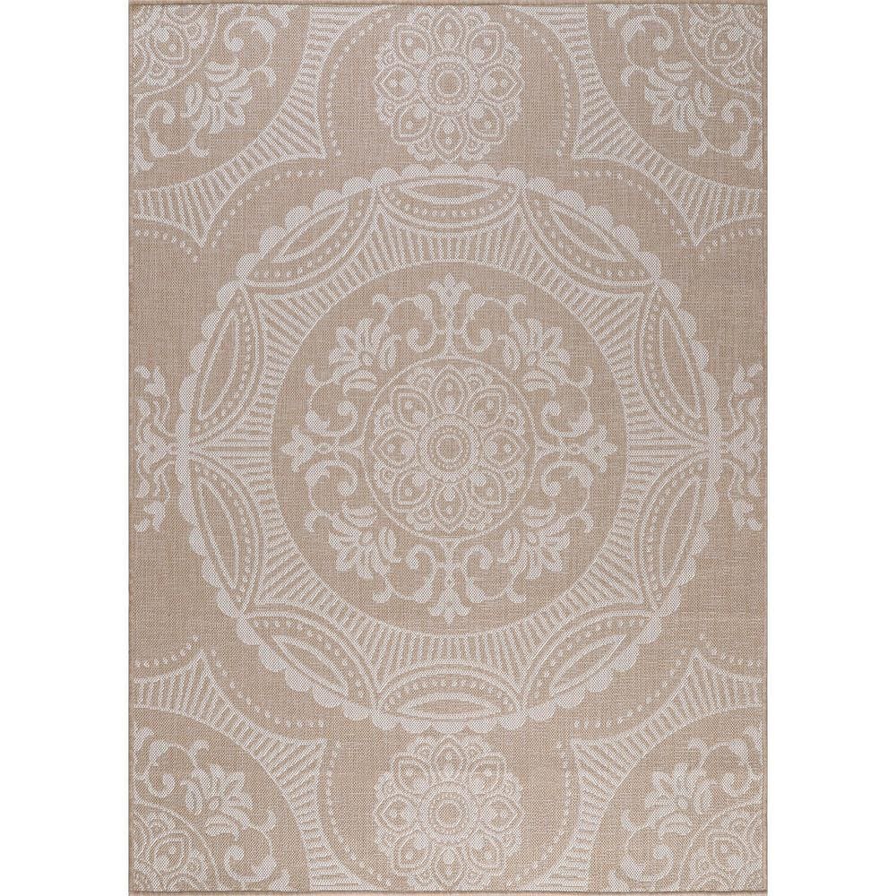 Beige and White Medallion Synthetic Indoor/Outdoor Rug 8' x 10'