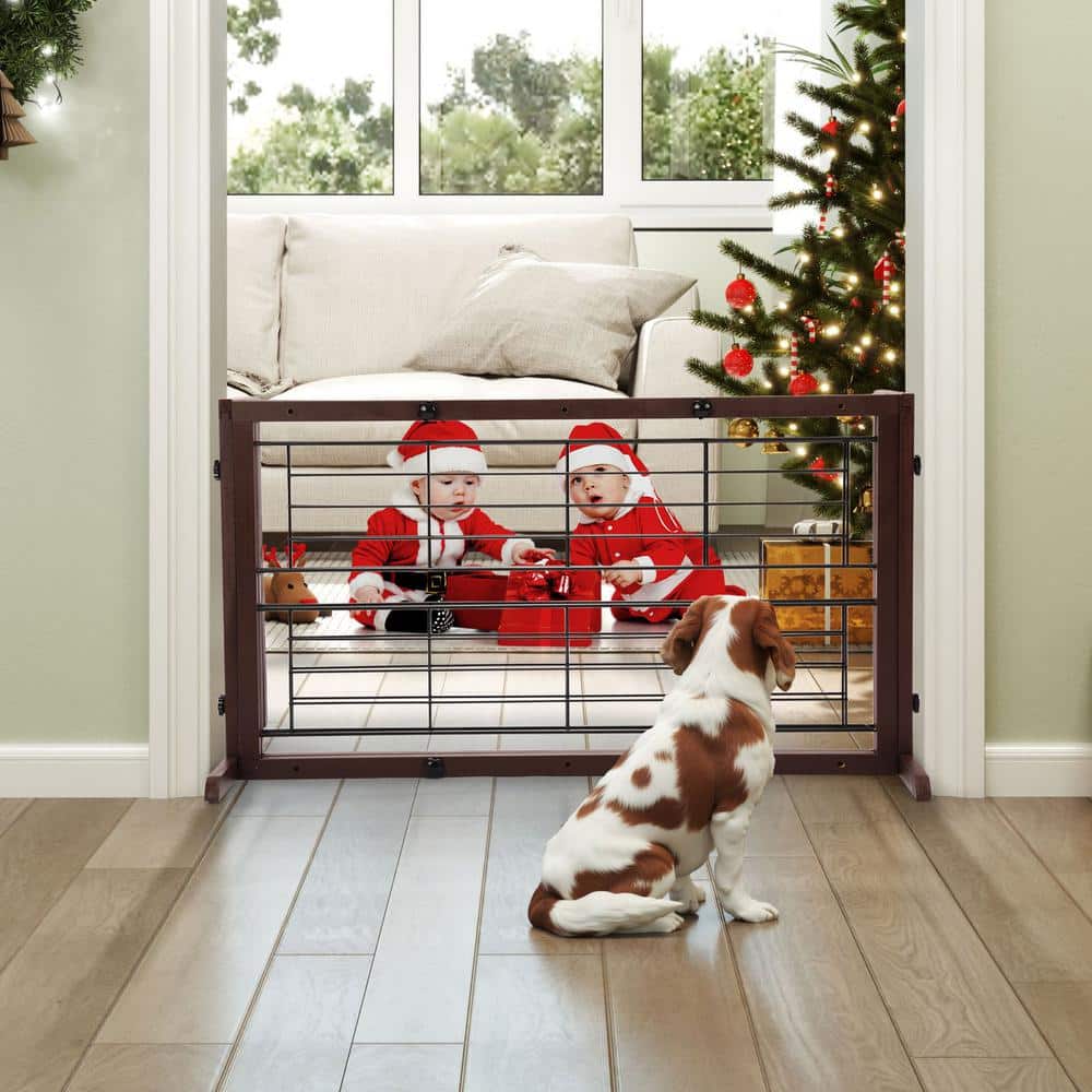 Expandable Brown Solid Wood Freestanding Pet Gate with Wire Mesh