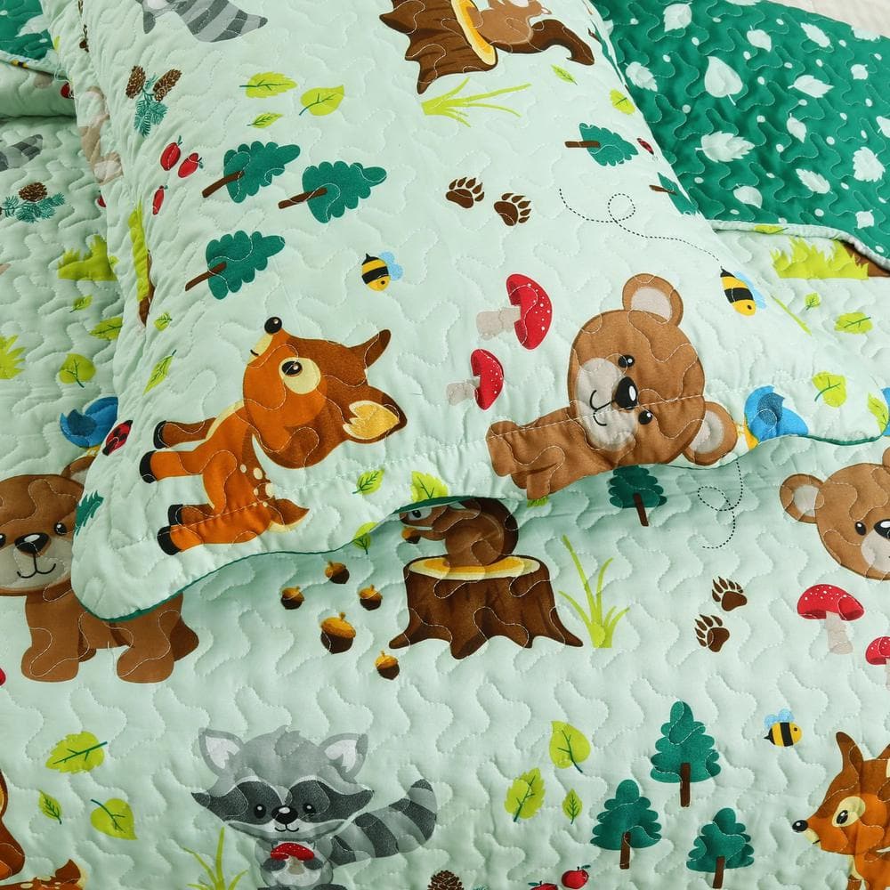 Twin Green Forest Reversible Kids Quilt Set