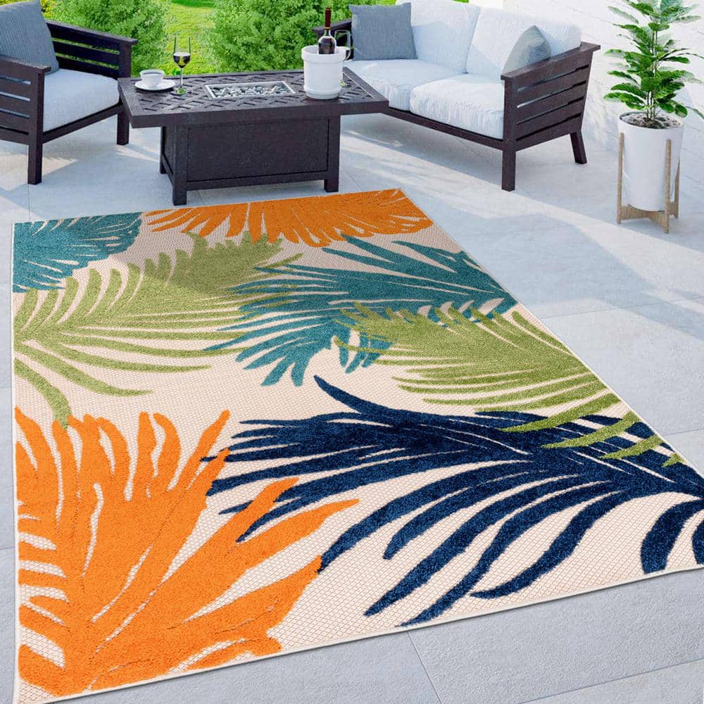 Tropical Floral Multi-Color Synthetic Indoor/Outdoor 5' x 7' Area Rug