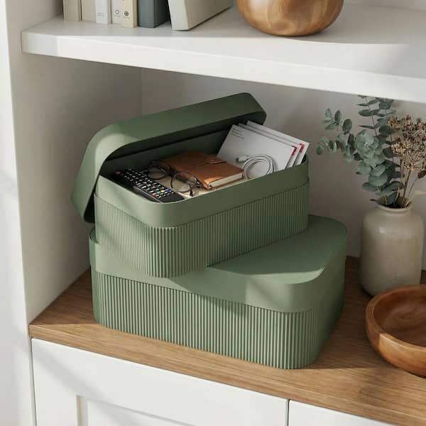 Dracelo Green 11.7 in. x 4.3 in. Plastic Decorative Beautiful