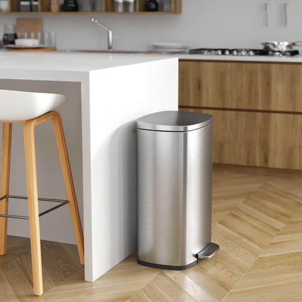 SONGMICS Kitchen Trash Can, 13-Gallon Stainless Steel Garbage Can, with  Stay-Open Lid and Step-on Pedal, Soft Closure, Tall, Large and  Space-Saving