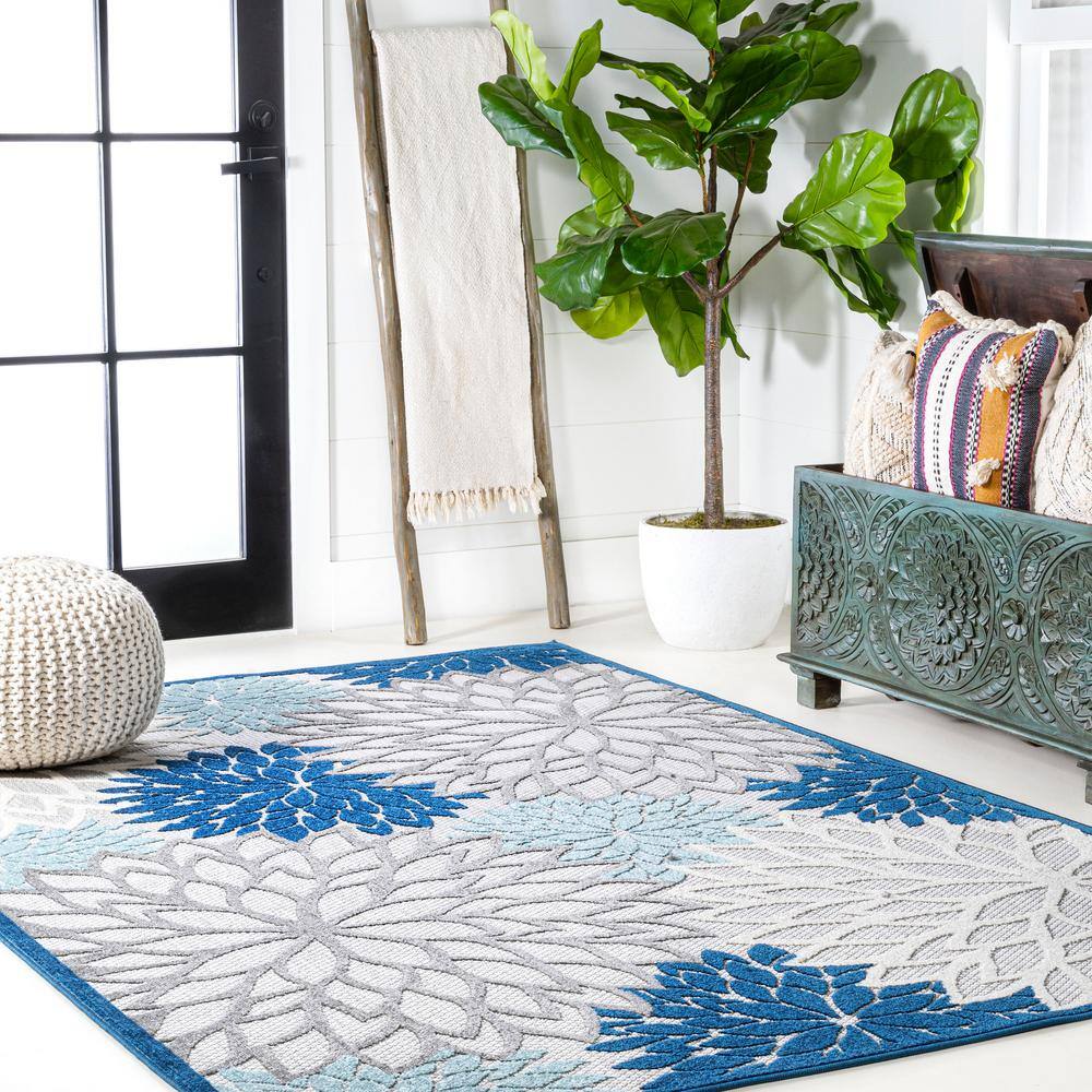 Blue/Gray Floral Synthetic 3' x 5' Easy-Care Indoor/Outdoor Rug