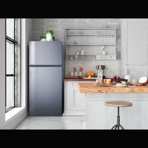 Summit Appliance 18.0 cu. ft. Top Freezer Refrigerator in