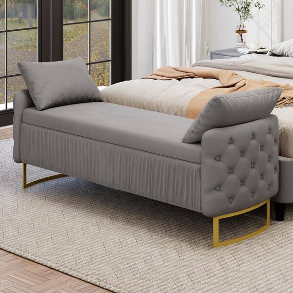 Harper & Bright Designs Gray 57.9 in. Button Tufted Armed Velvet Storage Bedroom Bench with Ruched Design and 2 Pillows