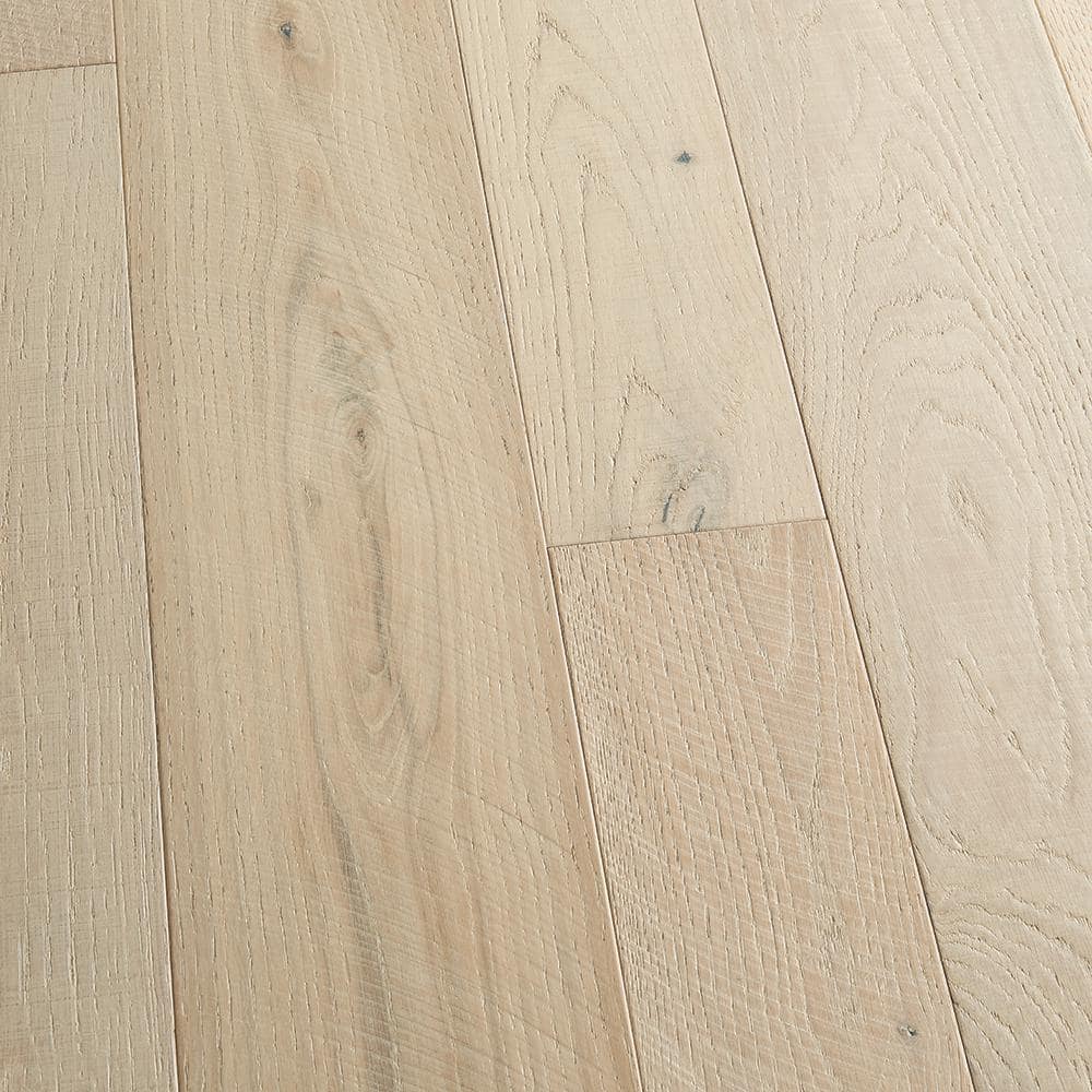 Seacliff French Oak 3/8 in. T x 4 & 6 in. W Click Lock Distressed Engineered Hardwood Flooring (19.8 sq. ft./case) price history on PriceWatchPro