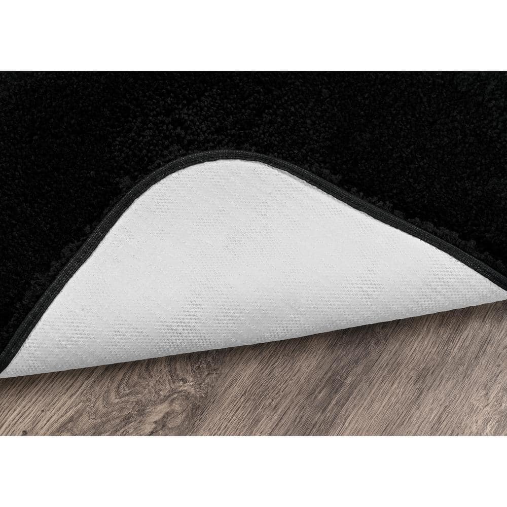 Serendipity Black Nylon Shaggy Bath Rug Set with Latex Backing