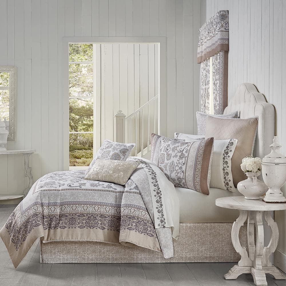 Provence Comforter Set