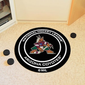 Phoenix Coyotes Black 27 in. Round Hockey Puck Mat