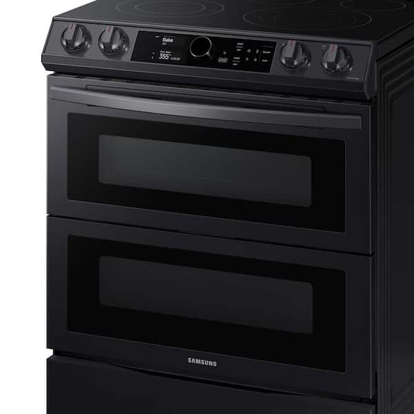Samsung New Dual Cook Flex™ Oven: NV6300 