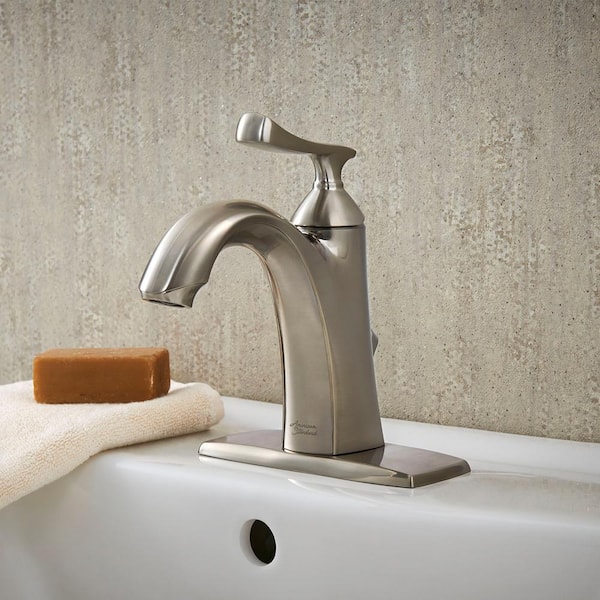 Chatfield Single Hole Single-Handle Bathroom Faucet in Brushed Nickel