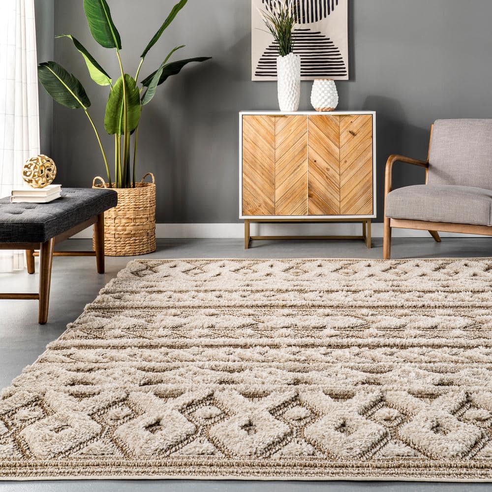 Beige 4' x 6' Rectangular Shag Synthetic Area Rug