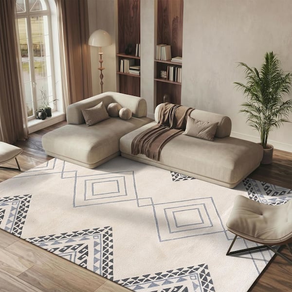 Casablanca 10 ft. x 14 ft. Ivory/Gray Tribal Diamonds Geometric Area Rug