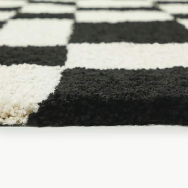 Leslie Brown 5 ft. x 7 ft. Area Rug