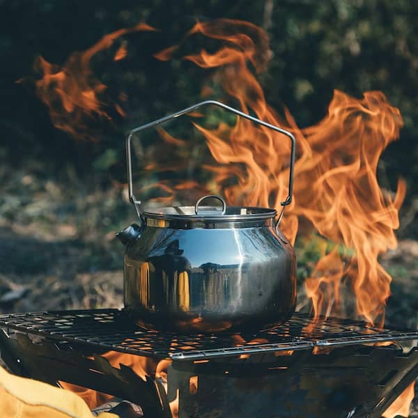 kettle outdoor Numhew 1.3 qt. 5-Cup Portable Lightweight Stainless Steel Stovetop Kettle, Ideal for Bushcraft and Outdoor Campfire Use
