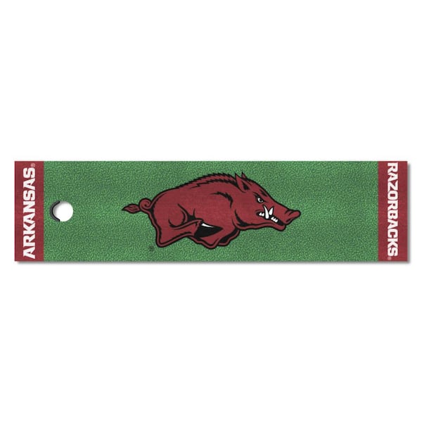 FANMATS NCAA University of Arkansas 1 ft. 6 in. x 6 ft. Indoor 1-Hole Golf Practice Putting Green