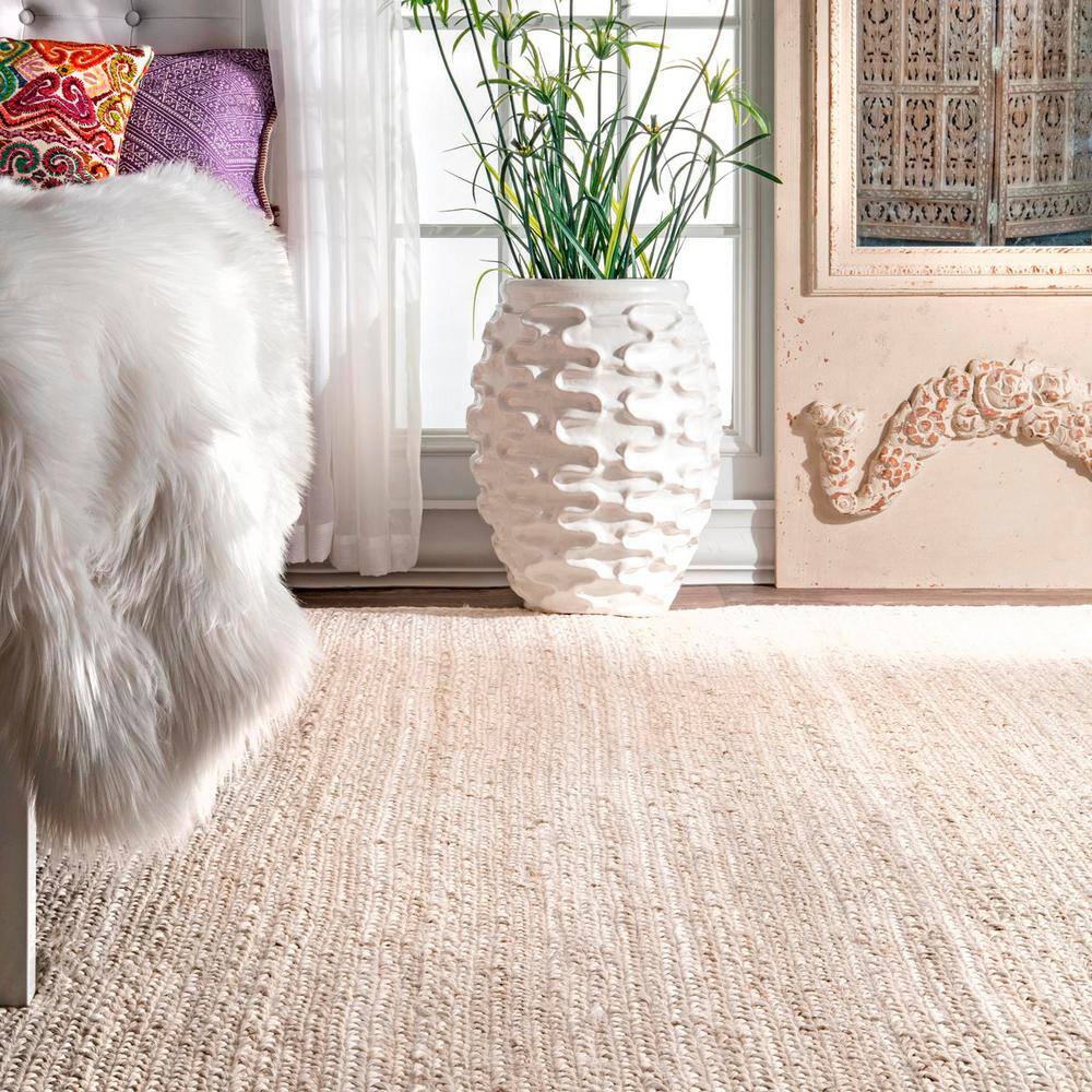 Off-White Round Hand Woven Jute Area Rug