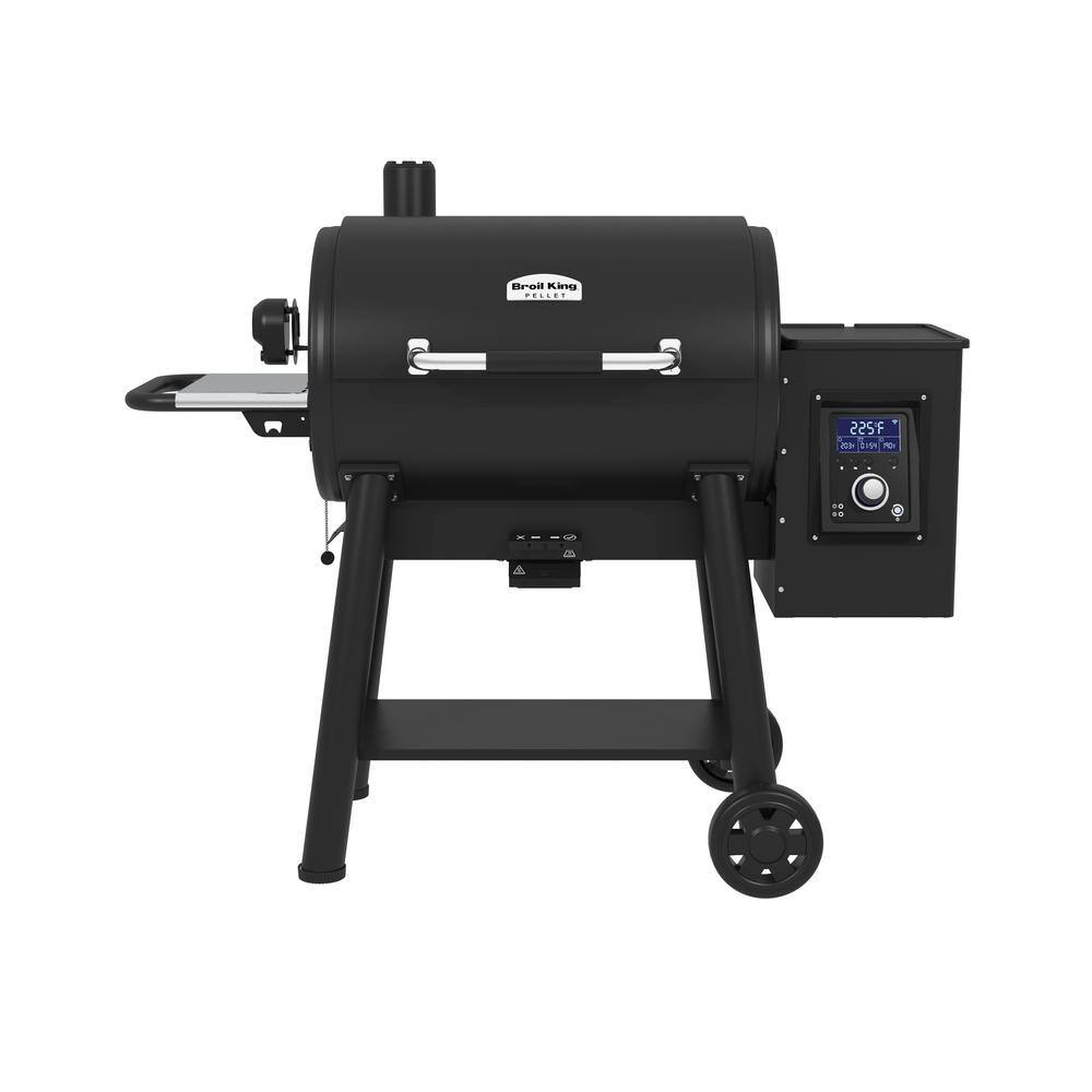 Regal 500 Pellet Grill in Black