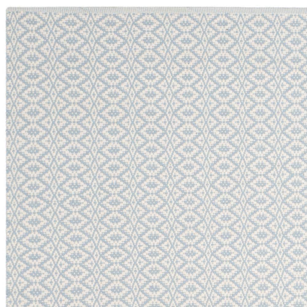 Coastal Charm Ivory & Light Blue Handwoven Cotton Rug 8' x 10'