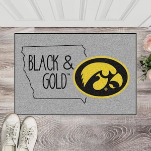 Iowa Hawkeyes Southern Style Gray 1.5 ft. x 2.5 ft. Starter Area Rug
