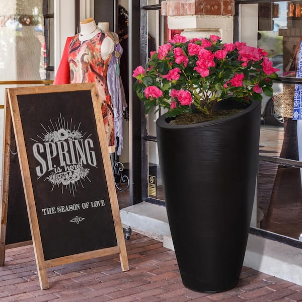 Modesto 42 in. Round Black Polyethylene Planter