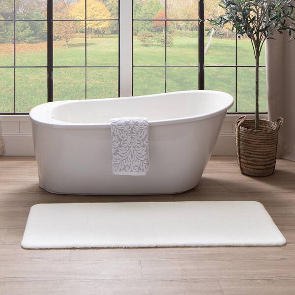 Lavish Home White 2 ft. x 5 ft. Cotton Reversible Extra Long Bath