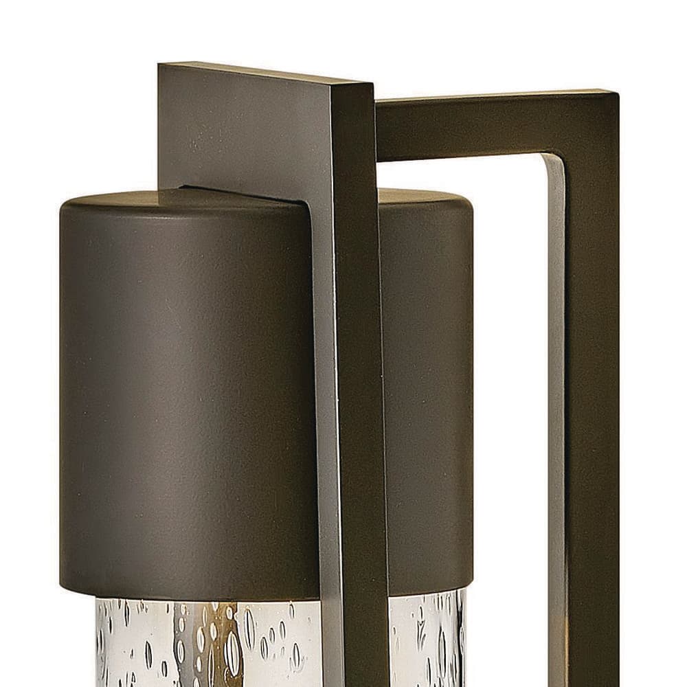 Elegant Black Aluminum LED Pathway Light with Clear Seedy Glass