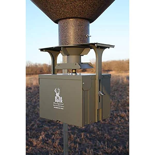 Hunting 200 Series Large Automatic Wildlife Deer Feeder 200 lbs. Capacity, 60 lbs. Product Weight