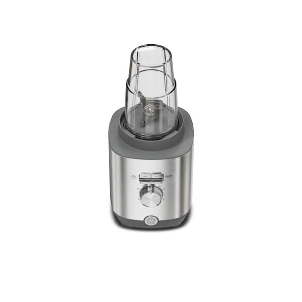 https://images.thdstatic.com/productImages/bb806d59-12c1-4005-b9f2-1934fa7fec20/svn/stainless-steel-ge-countertop-blenders-g8bcaasspss-44_600.jpg
