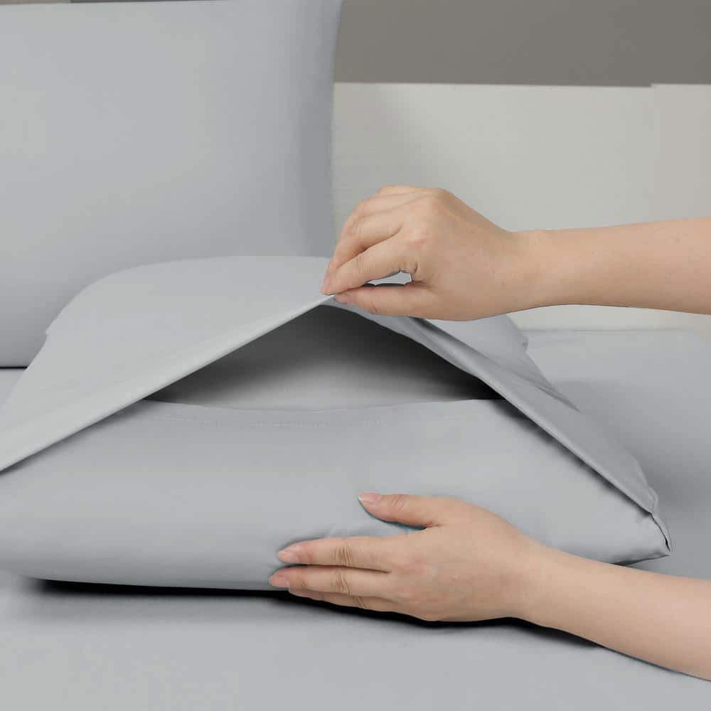 Queen Silver Microfiber Smart Sheet Set with Storage Pockets