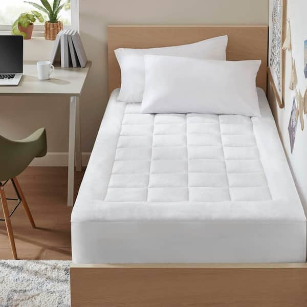 Heavenly Soft White Twin XL Overfilled Plush Hypoallergenic Down Alternative 100% Polyester Waterproof Mattress Pad