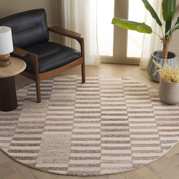 Ebony 6 ft. x 6 ft. Beige/Ivory Striped Faded Round Area Rug