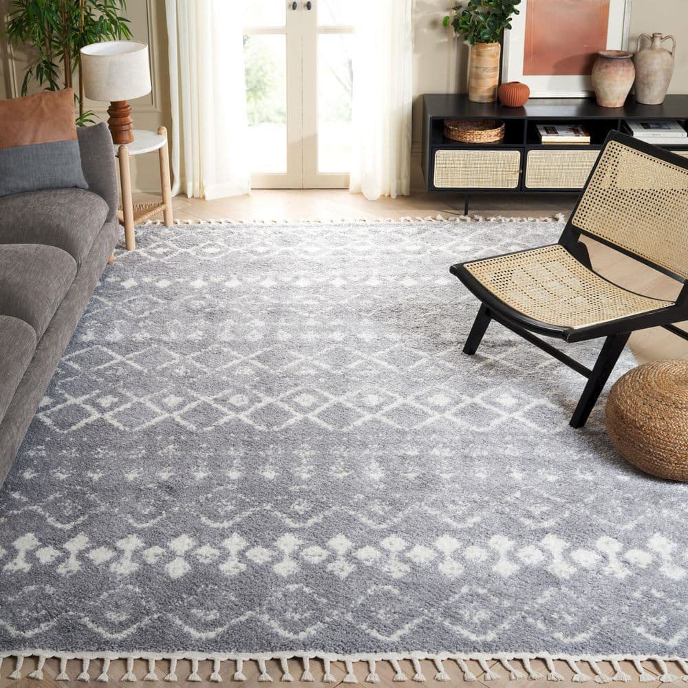 Berber Fringe Shag 7 ft. x 9 ft. Light Gray/Ivory Diamond Striped Ikat Area Rug price history on PriceWatchPro