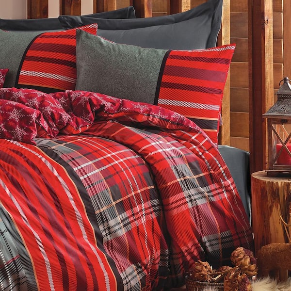 Christmas Carol Stars Duvet Cover Set : Red, Queen Size Duvet Cover, 1-Duvet Cover, 1-Fitted Sheet and 2-Pillowcases