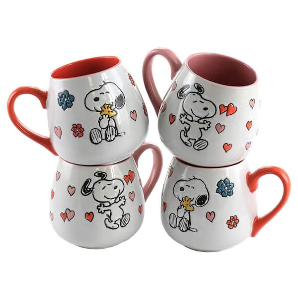 https://images.thdstatic.com/productImages/bbb12f8d-c4f6-415e-885e-be3f12ec0648/svn/peanuts-coffee-cups-mugs-985119196m-64_600.jpg