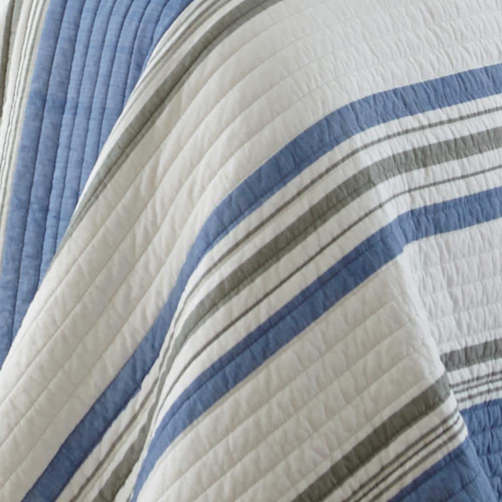 Nautical Blue and White Cotton Full Quilt Set