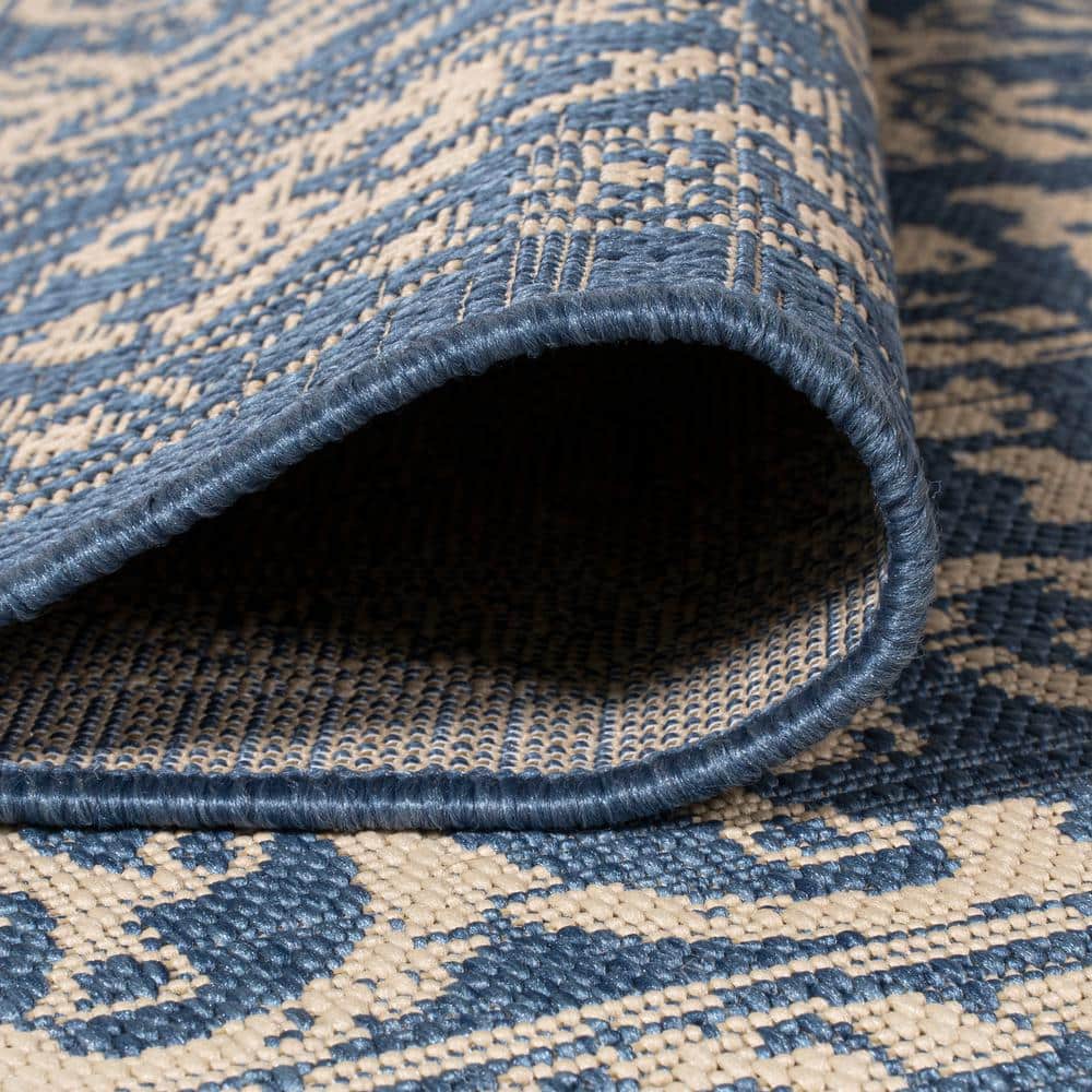 Mediterranean Dream Blue & Ivory Synthetic Medallion Rug