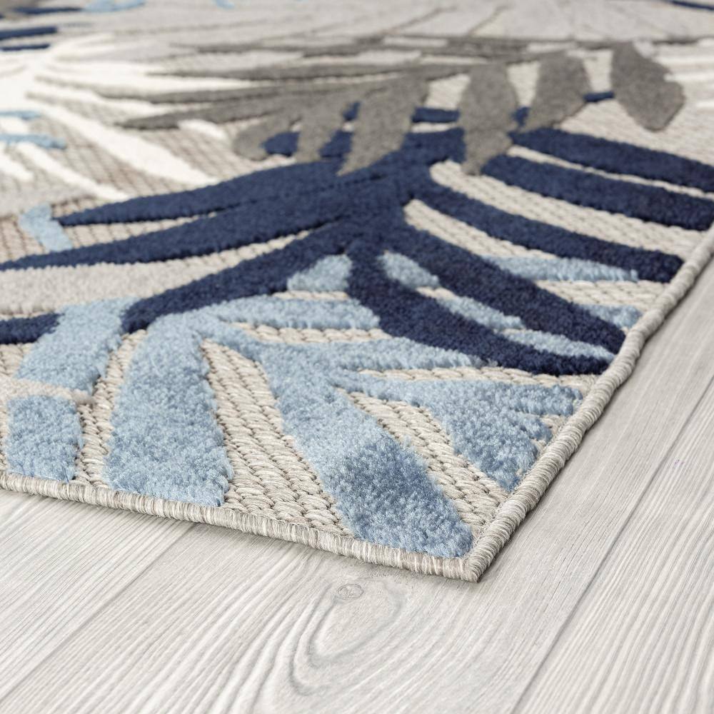 Oasis Blue and Gray Floral 8' x 10' Synthetic Indoor/Outdoor Rug